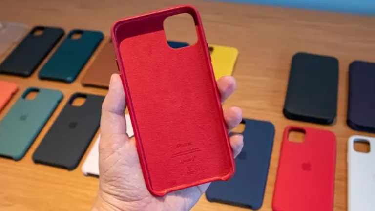 2026: Basta custodie per smartphone? La rivoluzione integrata che cambierà tutto.