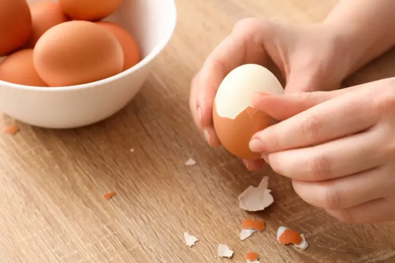7 Oggetti da Eliminare Subito dalla Cucina per un Ambiente più Chic e Funzionale