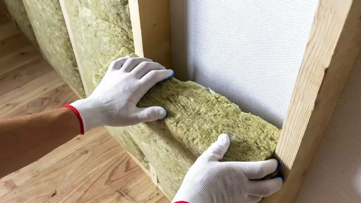 Aumenta il comfort in casa con l'isolamento termico interno: vantaggi e il momento giusto