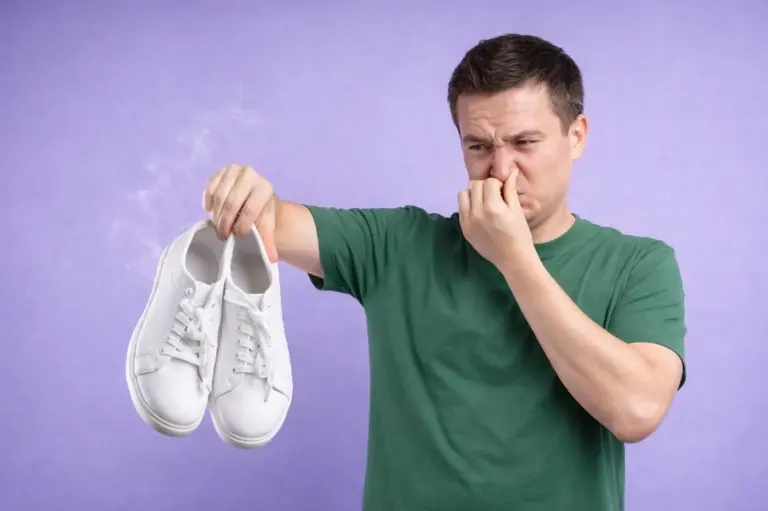 Basta odori! 4 rimedi casalinghi che la tua scarpa ringrazierà (e tu ancora di più)