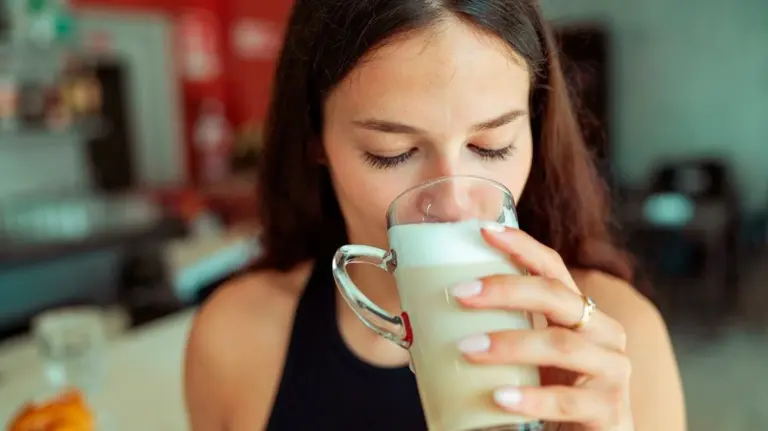 Caffè: La verità sorprendente che cambia il tuo benessere mattutino