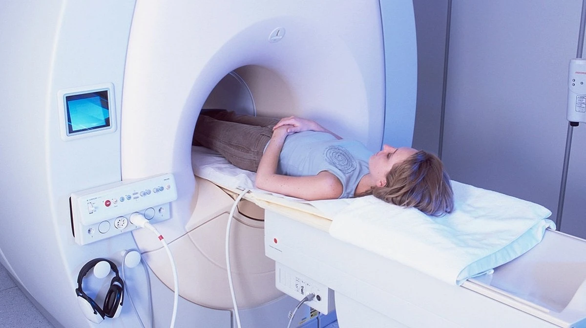 Ecografia, Radiografia, TAC, Risonanza Magnetica: la Guida Completa agli Esami di Imaging