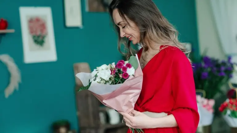 Fiori recisi durano di più: Taglio, acqua, e trucchi che funzionano davvero