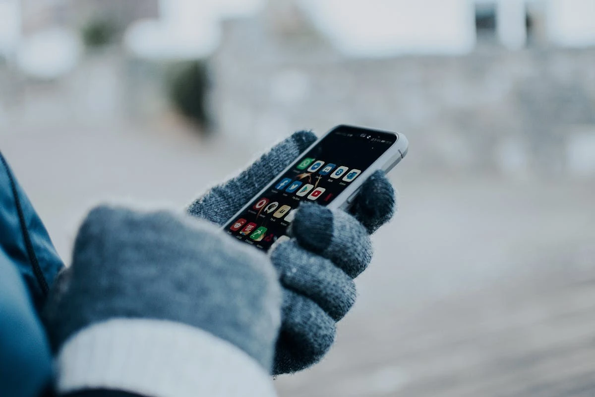 I 4 Segreti per Evitare che il Tuo Telefono Muoia di Freddo