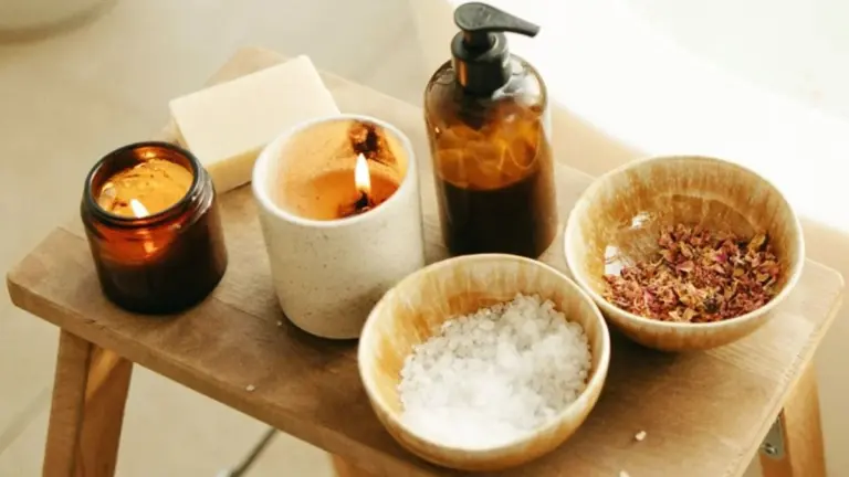 Il segreto del profumo in bagno: 2 cucchiai di riso e un olio essenziale creano un'atmosfera da spa