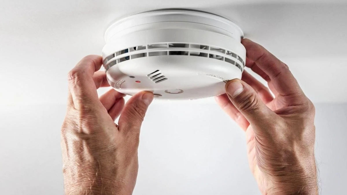 Il tuo allarme antincendio: 5 cose che potresti non aver letto sul manuale