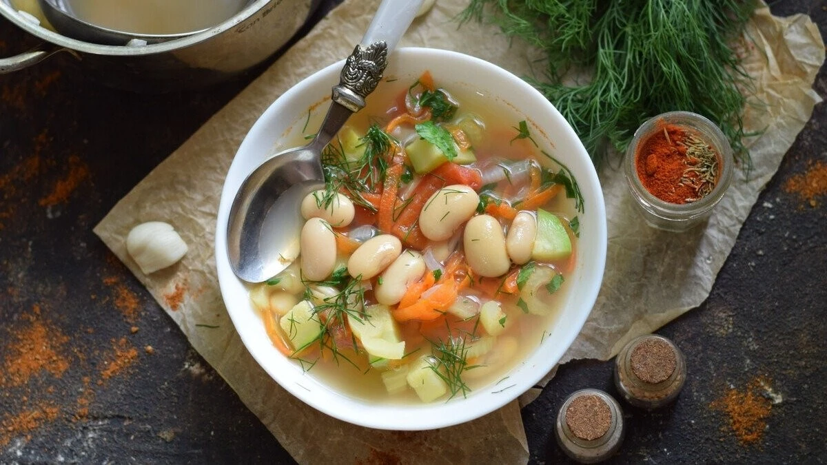 La zuppa della longevità: la ricetta segreta dell'82enne che ti farà vivere più a lungo