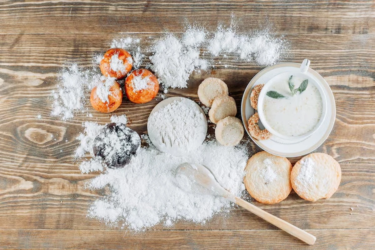 Non gettare più il bicarbonato nel cucchiaio: il trucco che cambia tutto per i tuoi dolci
