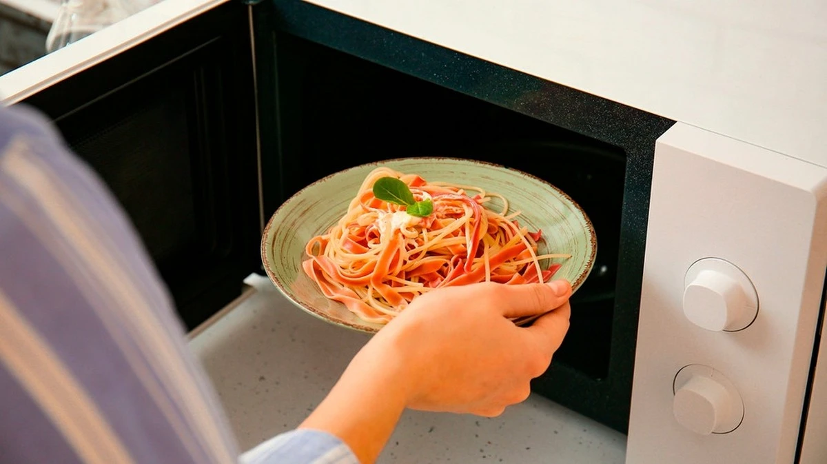 Noodle del giorno prima: perché sono più salutari di quelle fresche