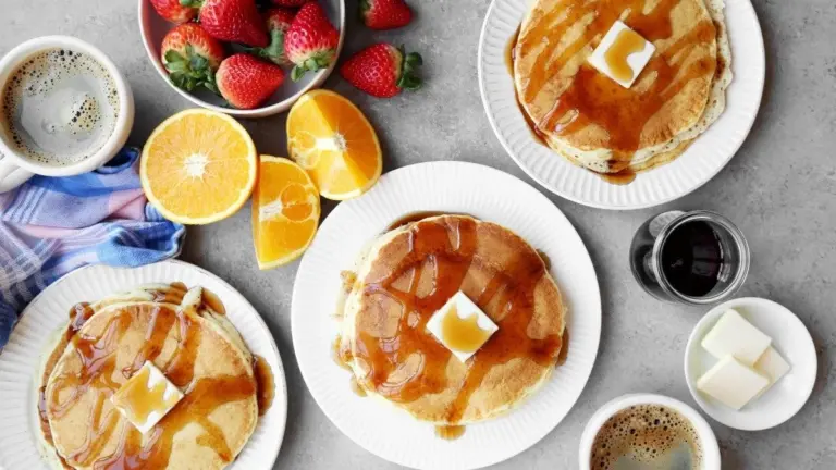 Pancake Bowls al Forno: La Tua Colazione Sana Preparata per Tutta la Settimana
