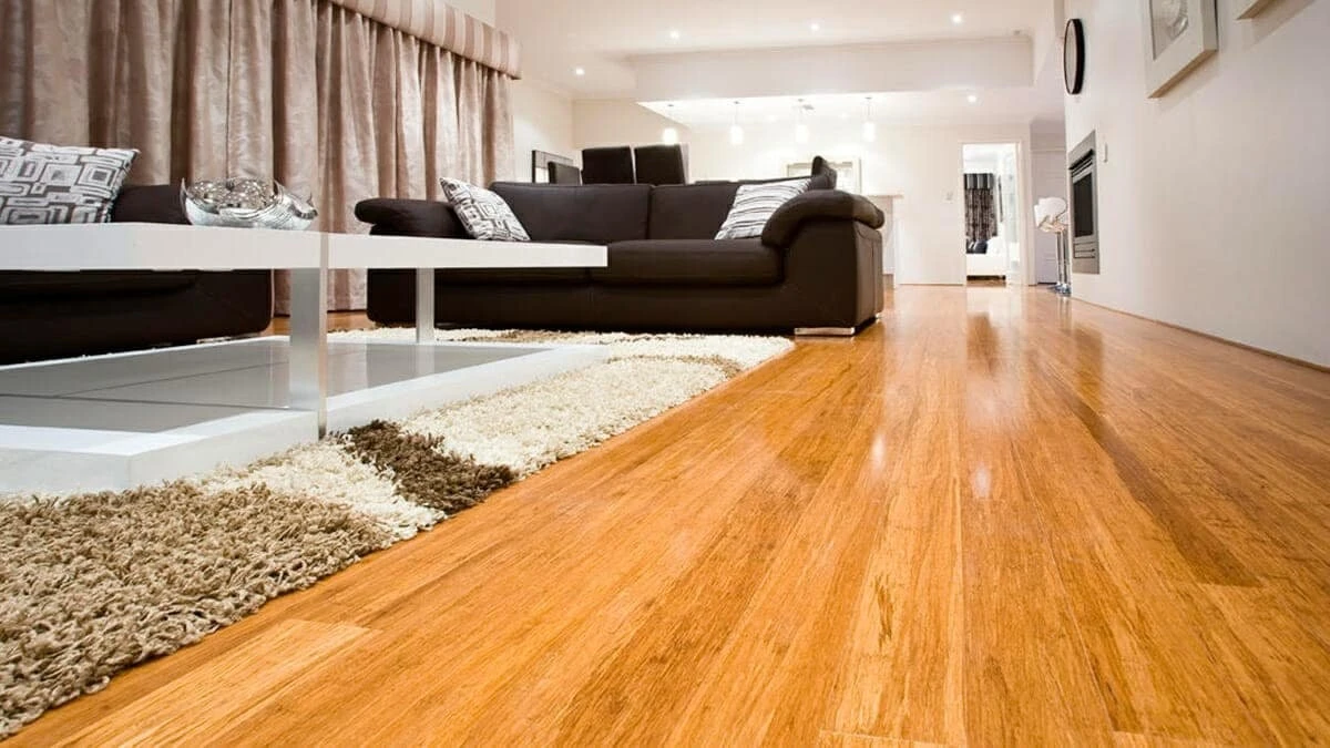 Pavimenti 2026: dalla vernice al sisal, le scelte di design che sfidano il tempo