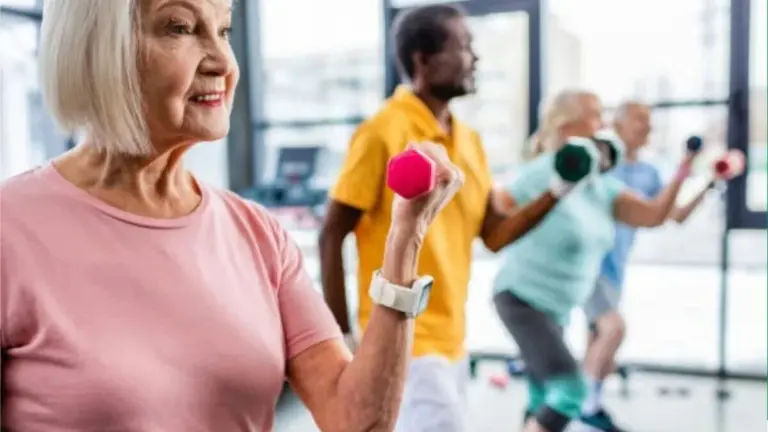 Perdi potenza? Come riattivare la forza esplosiva dei tuoi muscoli con questi esercizi e cibi