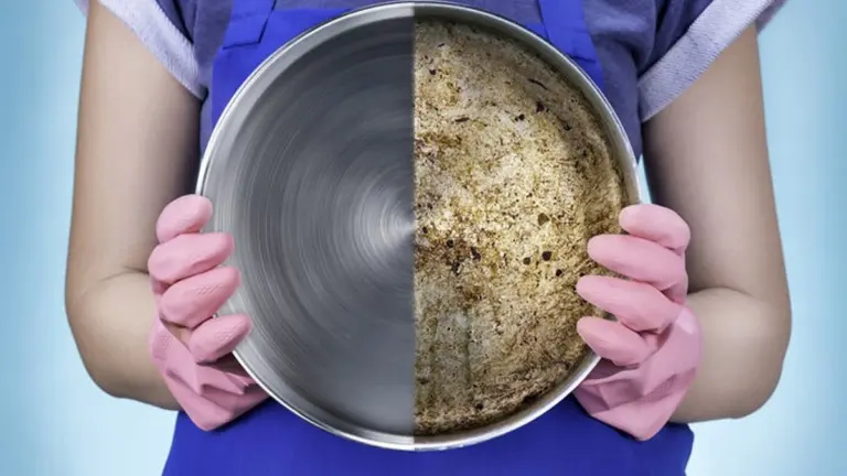 Pulisci la tua padella in alluminio incrostata di grasso: il metodo "slow cooking" che ti sorprenderà