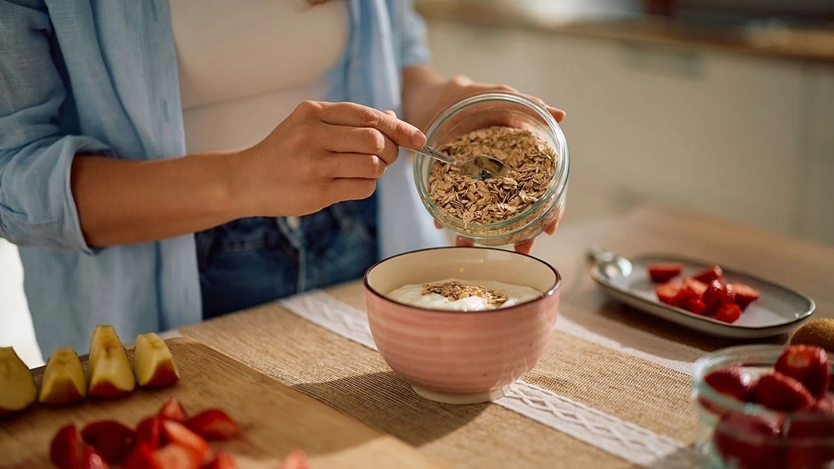 Scopri il Trucco per una Porridge d'Avena Cremosa e Senza Grumi (Addio alla Collosità!)