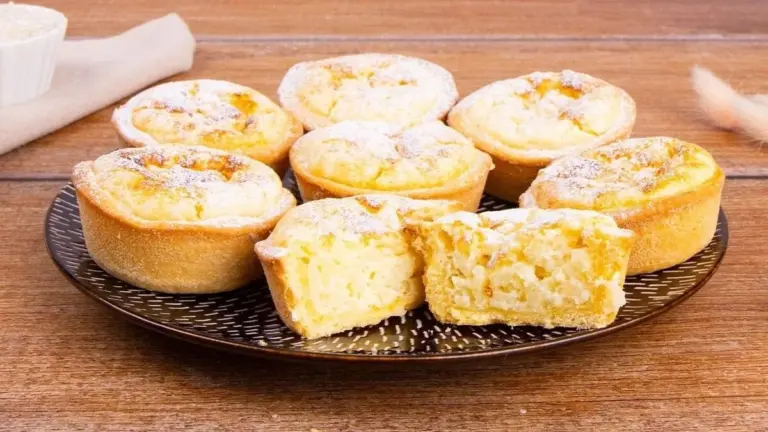 Torta di Ricotta Veloce in Microonde: Perfetta per Scuola o Pausa Caffè