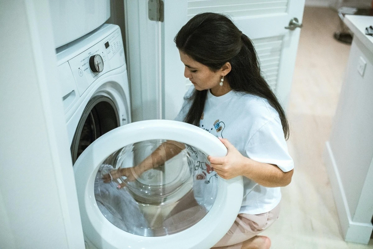 Errore comune in lavatrice: come salvare abiti e elettrodomestico