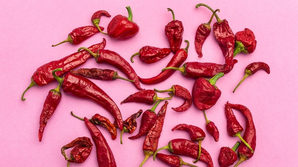 Peperoncino: Il Tuo Alleato Naturale per Perdere Peso (Senza Rinunciare a Mangiare!) in Italiano
